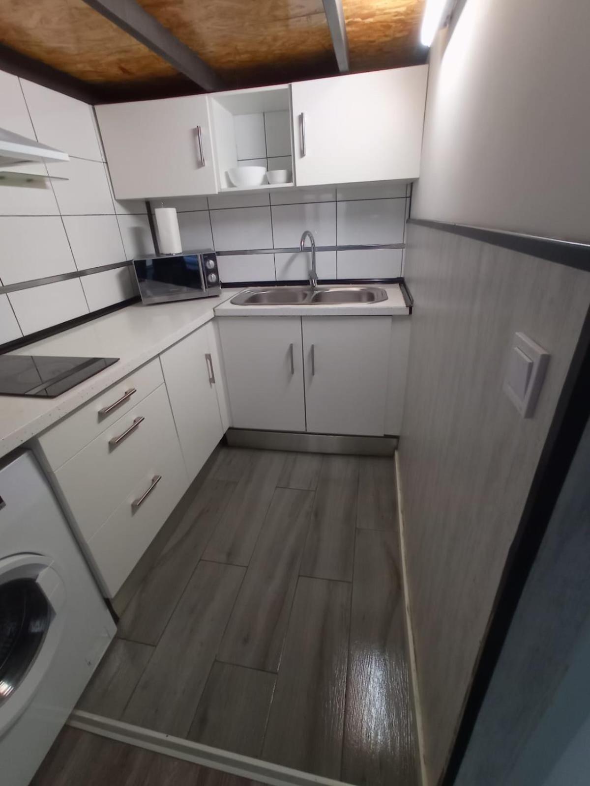 Aparsol Apartments มาดริด ภายนอก รูปภาพ