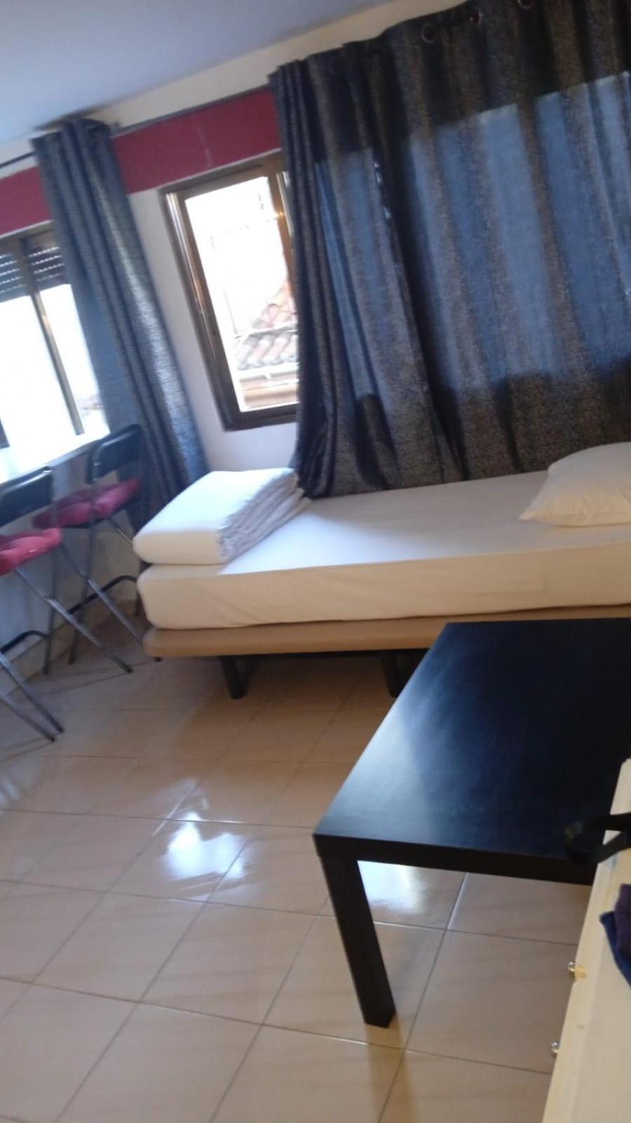 Aparsol Apartments มาดริด ภายนอก รูปภาพ