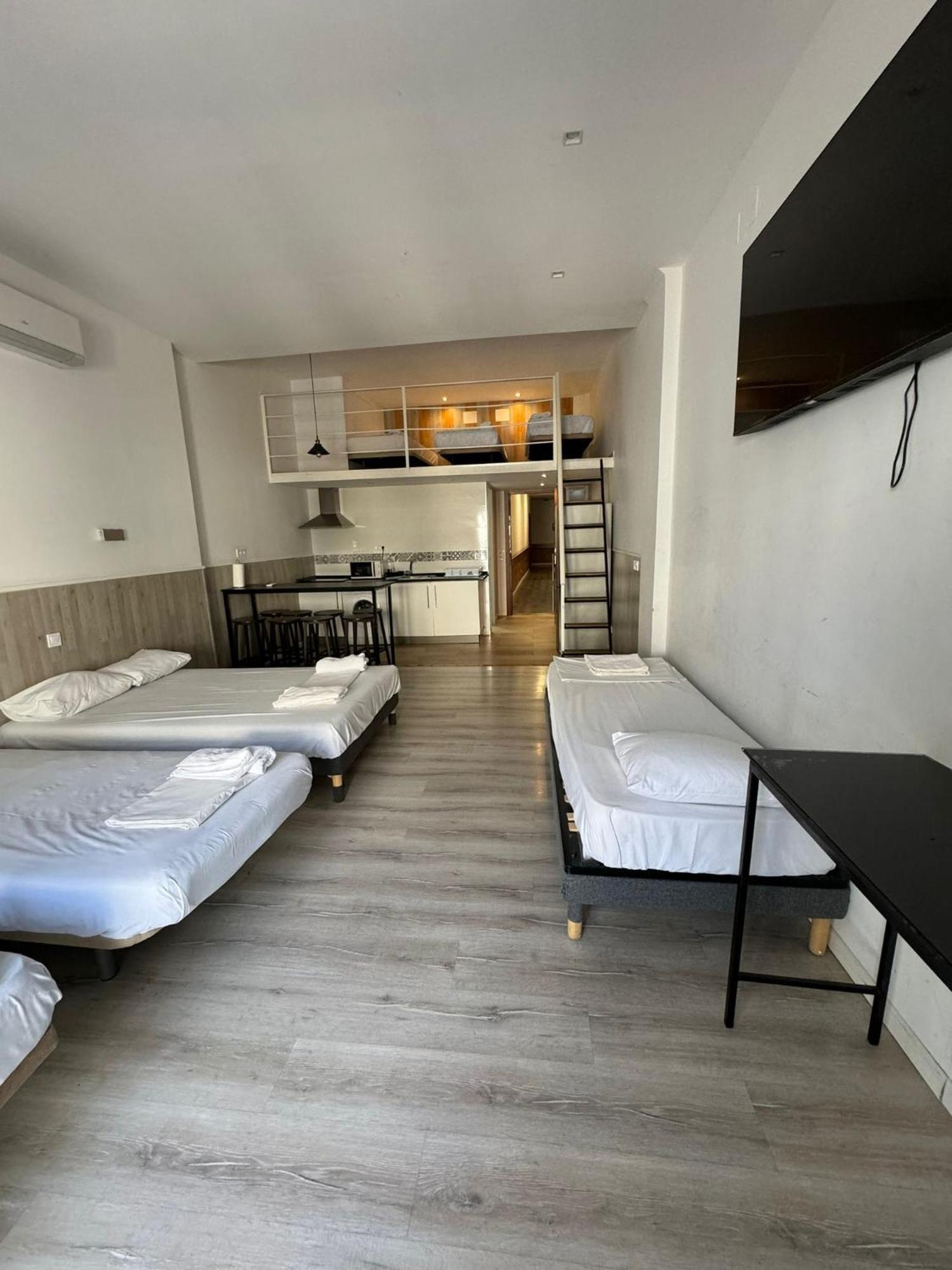 Aparsol Apartments มาดริด ภายนอก รูปภาพ